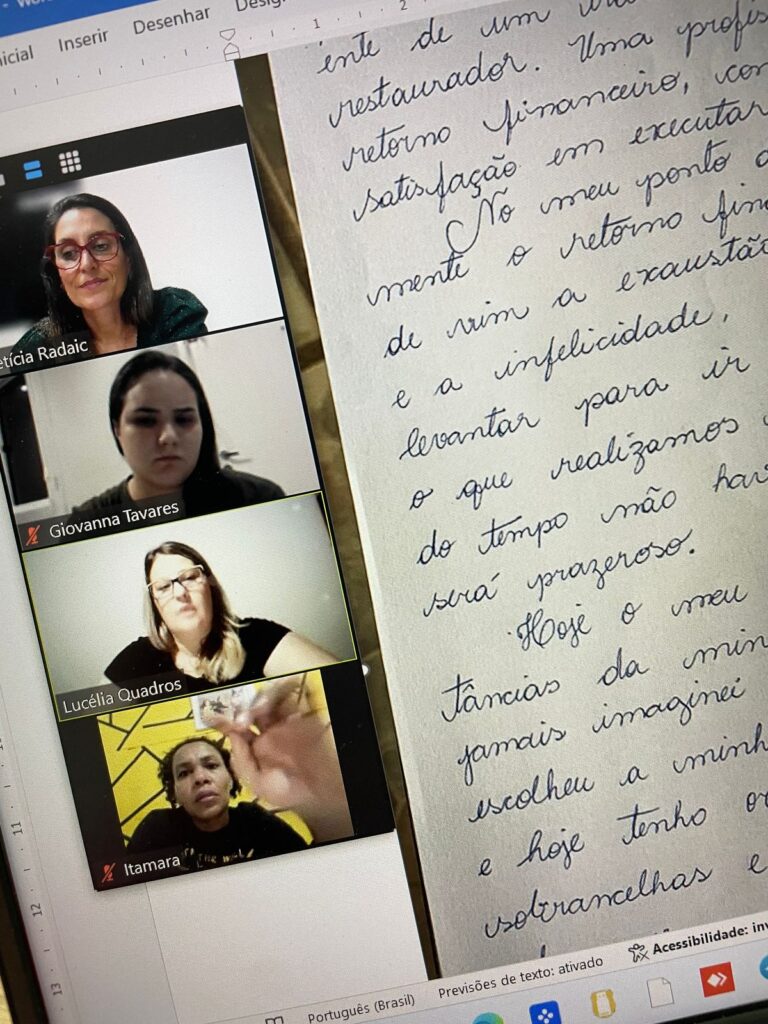 Exemplo de análise grafológica detalhada, destacando traços da escrita e suas interpretações.