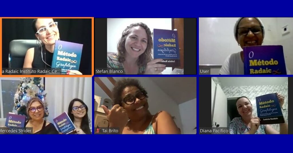 Livro exclusivo do Método Radaic®, um guia completo para a aplicação profissional da grafologia.